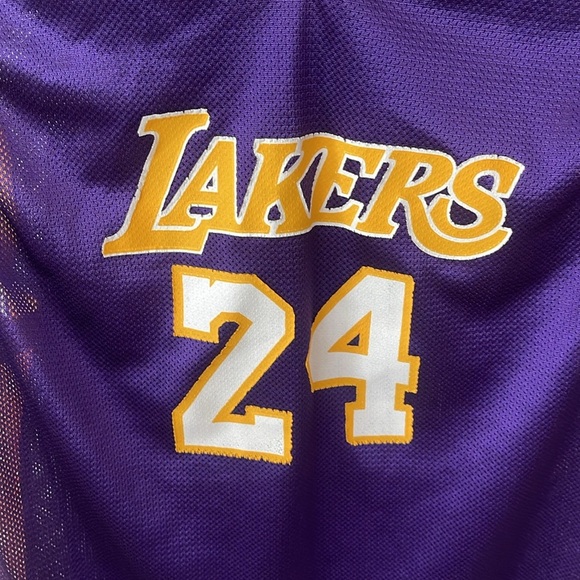 Vintage NBA Lakers Kobe Bryant Number 24 Mesh basketball Jersey XXL (18) - Picture 3 of 10